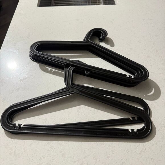 IKEA Bagis Discontinued Black Plastic Strong Heavy Duty Hangers (Set of 10) - Picture 4 of 5
